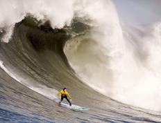  又见绝平！本菲卡与迈阿密热火鏖战至终场，哈兰德读秒救主
